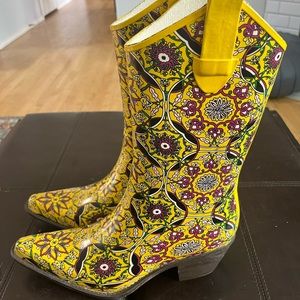 Multi-Color Art Print Rubber Cowboy Rain/Gardening Boots Nature Breeze (Used)
